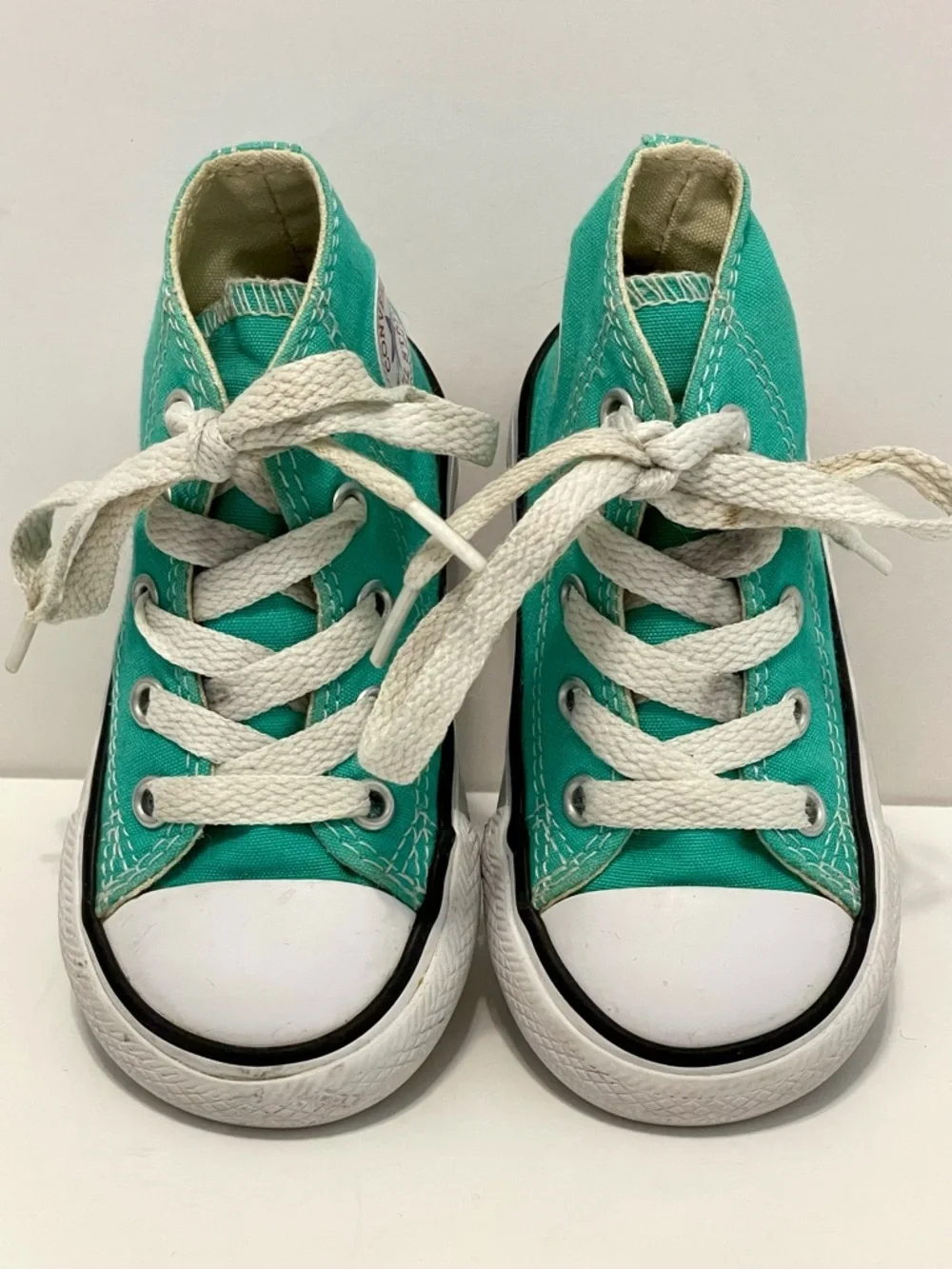 Converse All Star Chuck Taylor Classic High Top Kids Sneakers Youth Size 5 Teal